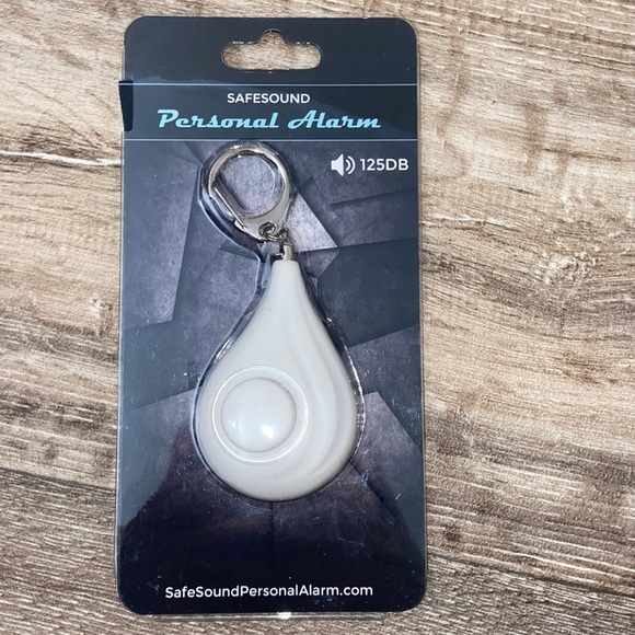 Self defense alarm - Picture 1 of 2